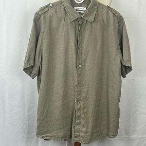Calvin Klein Men’s XL Modern Fit Casual Short Sleeve Button Down Olive Green $22